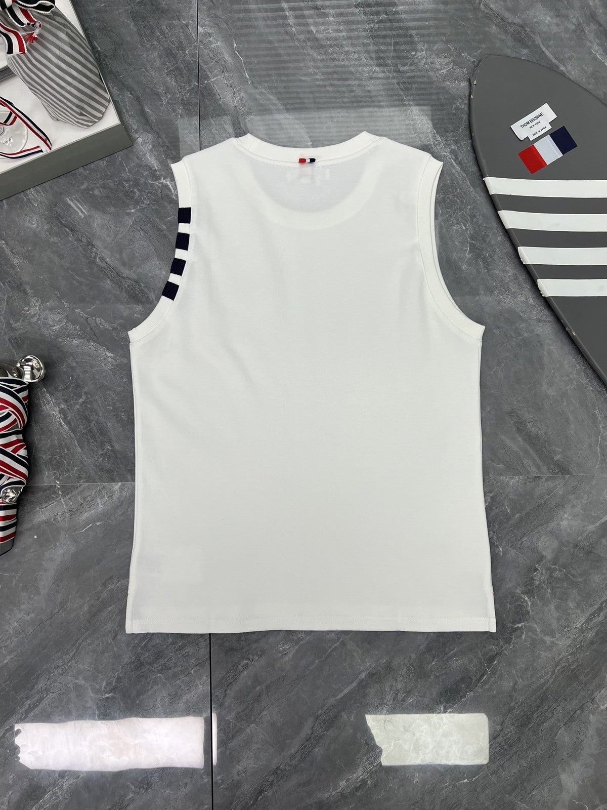 sleeveless T-shirt | Thom Browne