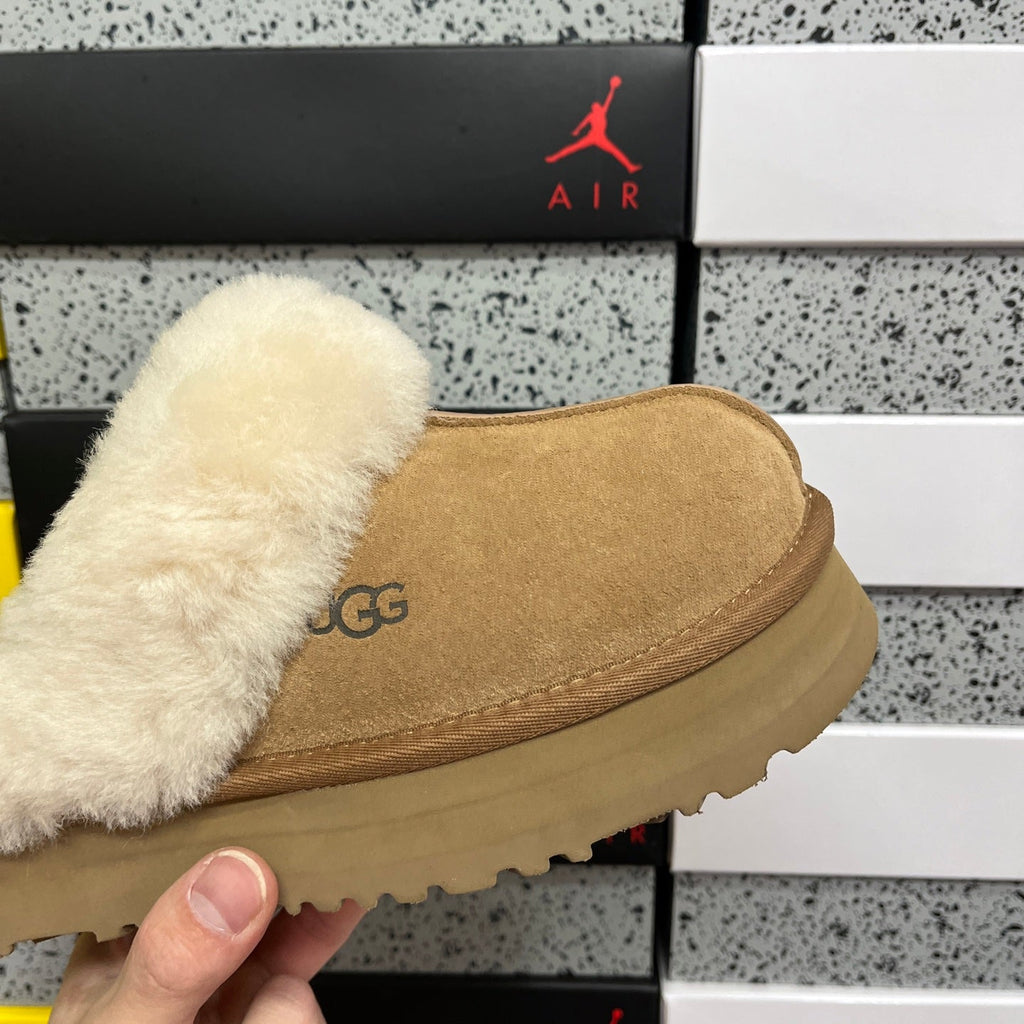 UGG Tazz Platform Slipper – Women's Sherpa-Cuff Suede Mule in Chestnut