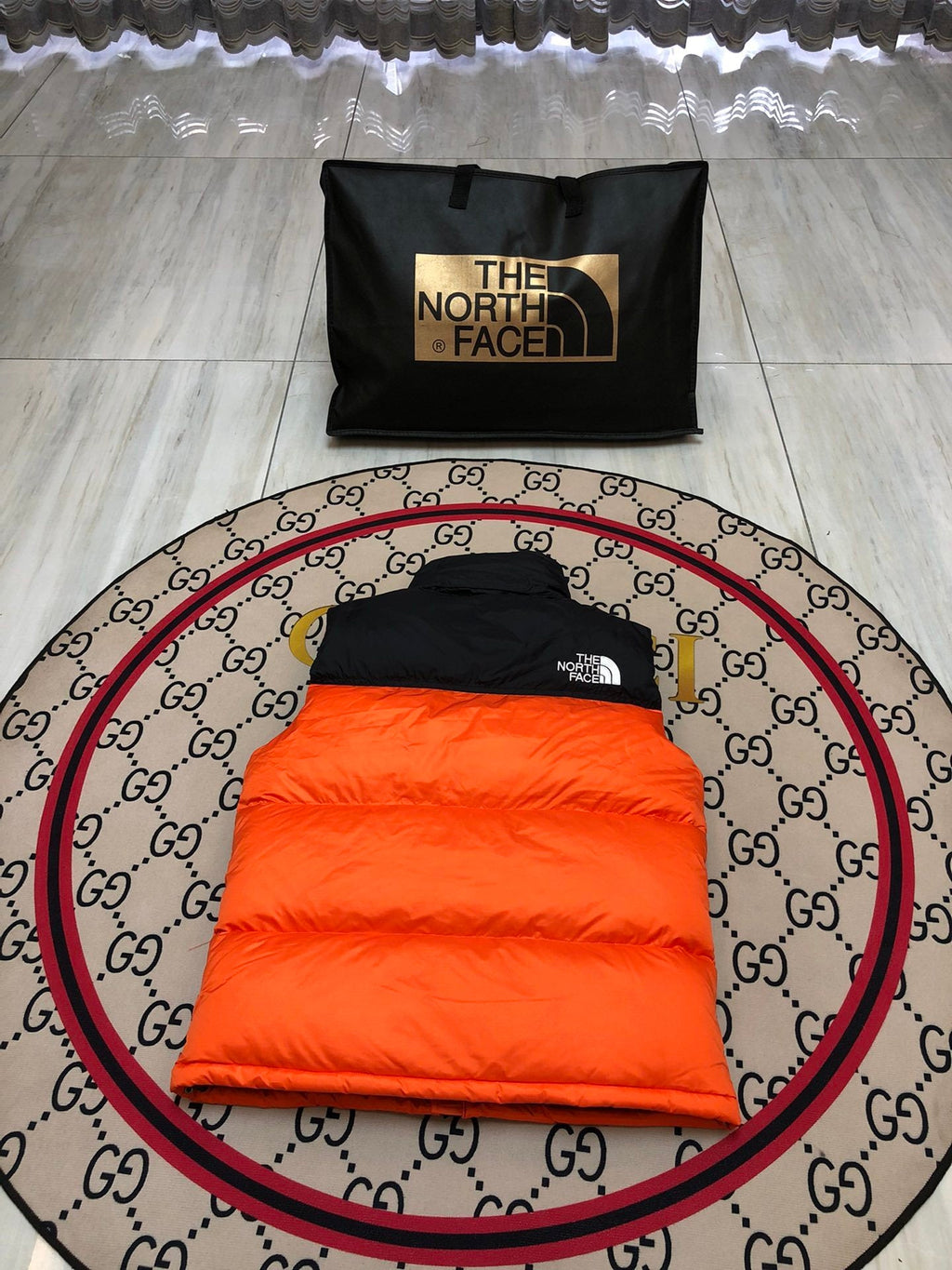 The North Face Colorblock Stand-Collar Puffer Vest
