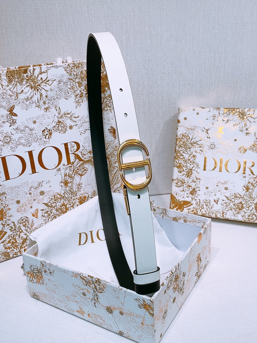 DIOR 25S BELT 20 MM IN LIGHT BLUE GREY CALFSKIN 572897